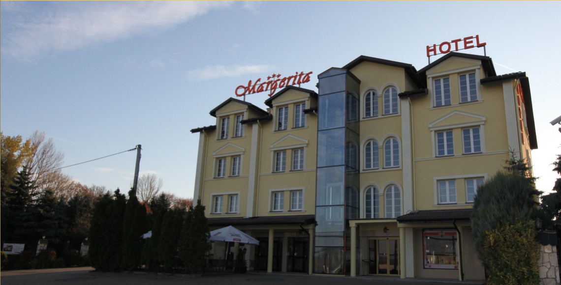 hotel Modlnica Kraków noclegi turystyka wypoczynek w Polsce